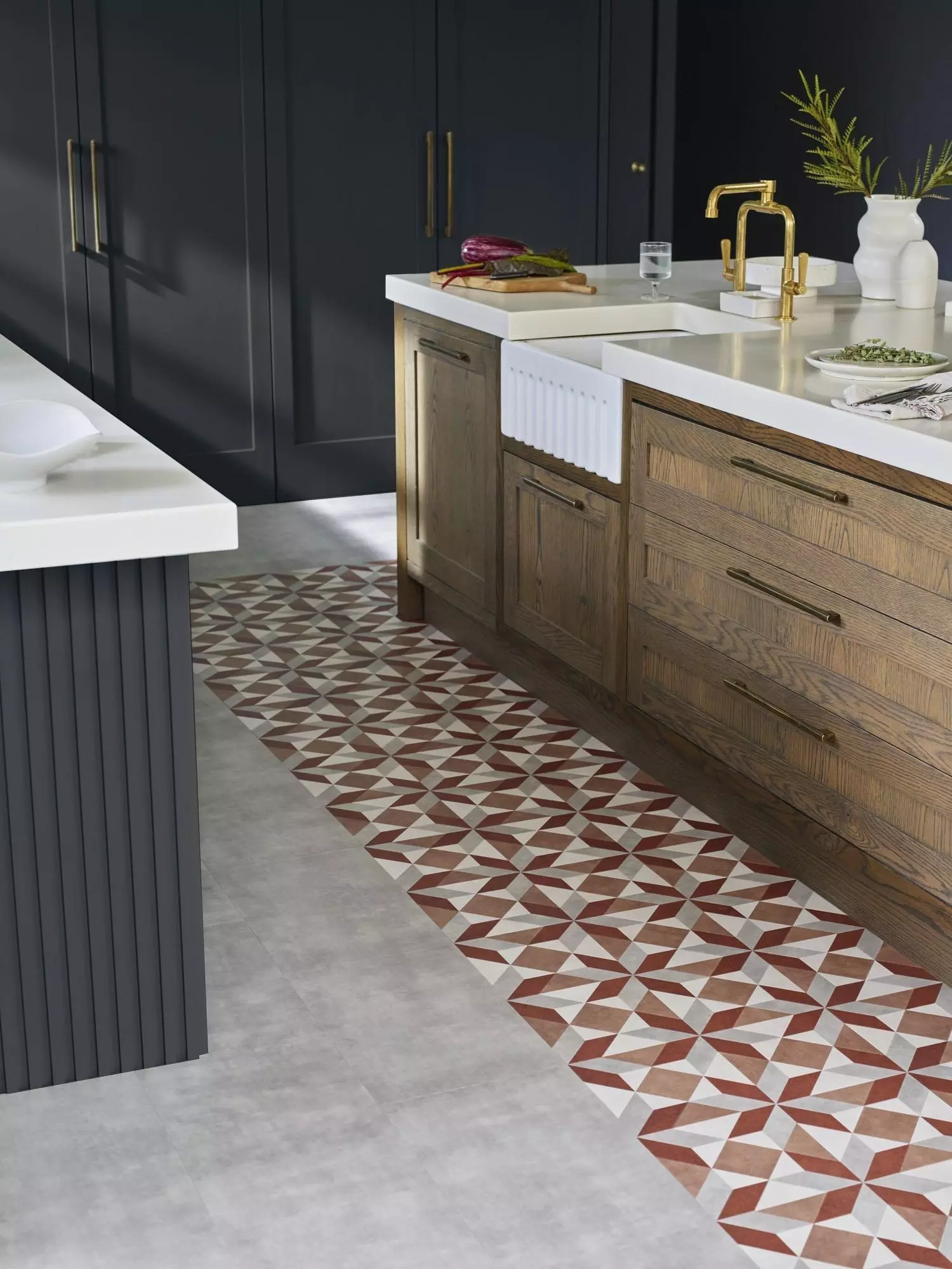Amtico Victorian Star Edison Dark Grey