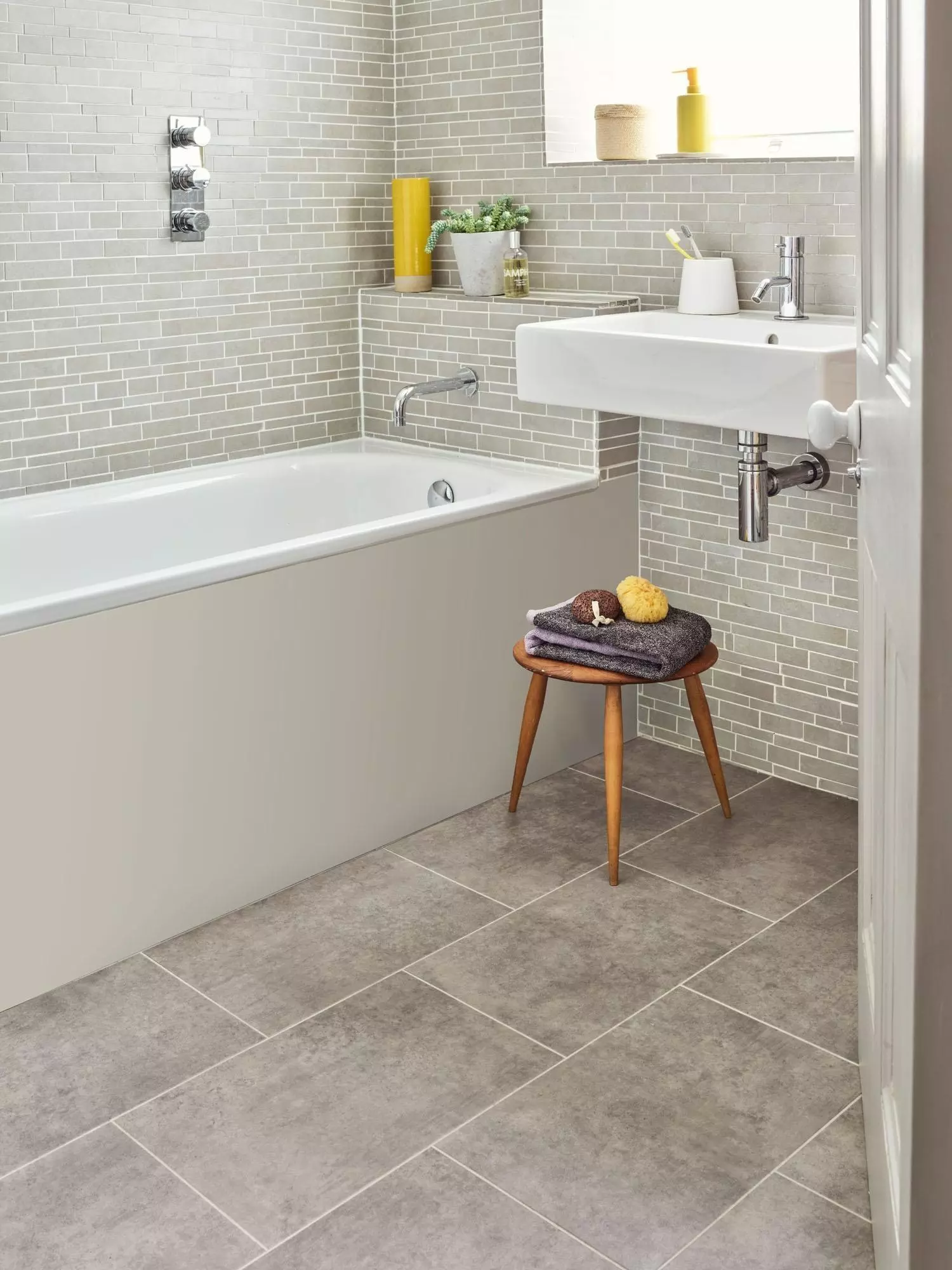 Amtico Spacia CenturyConcrete