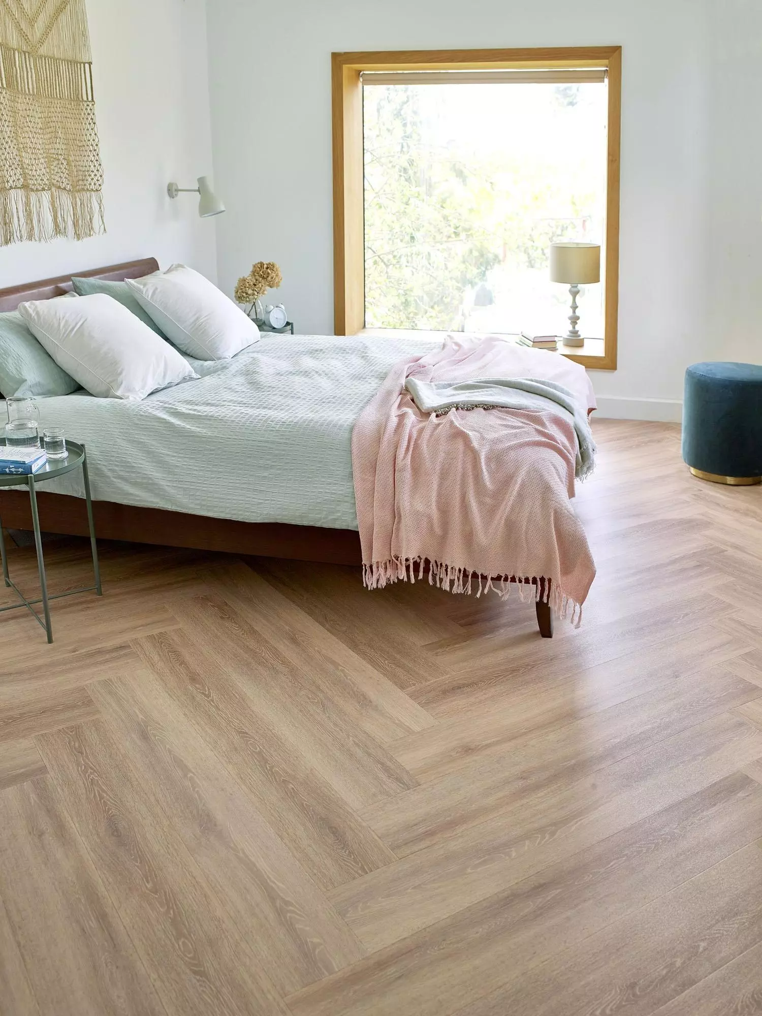 Amtico Spacia Muted Oak Herringbone Plank